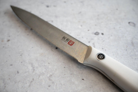 Cuchillo Utility Blanco Tokai