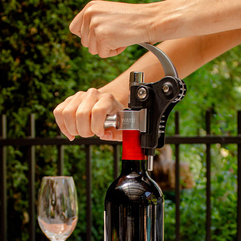 Abridor de vino compacto Wayu