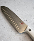 Cuchillo Santoku Blanco Tokai