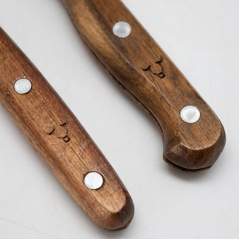 Set 4 Cuchillos y 4 Tenedores asados