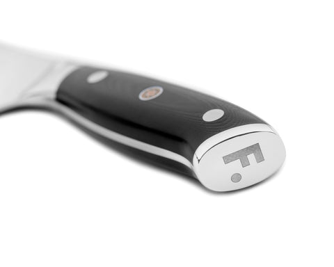 magdo detalle del Cuchillo Martillado Feroz con funda 
